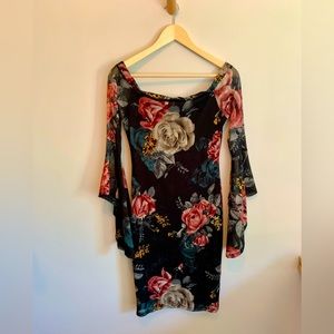 Chelsea - Floral OTS Midi Dress - SZ M